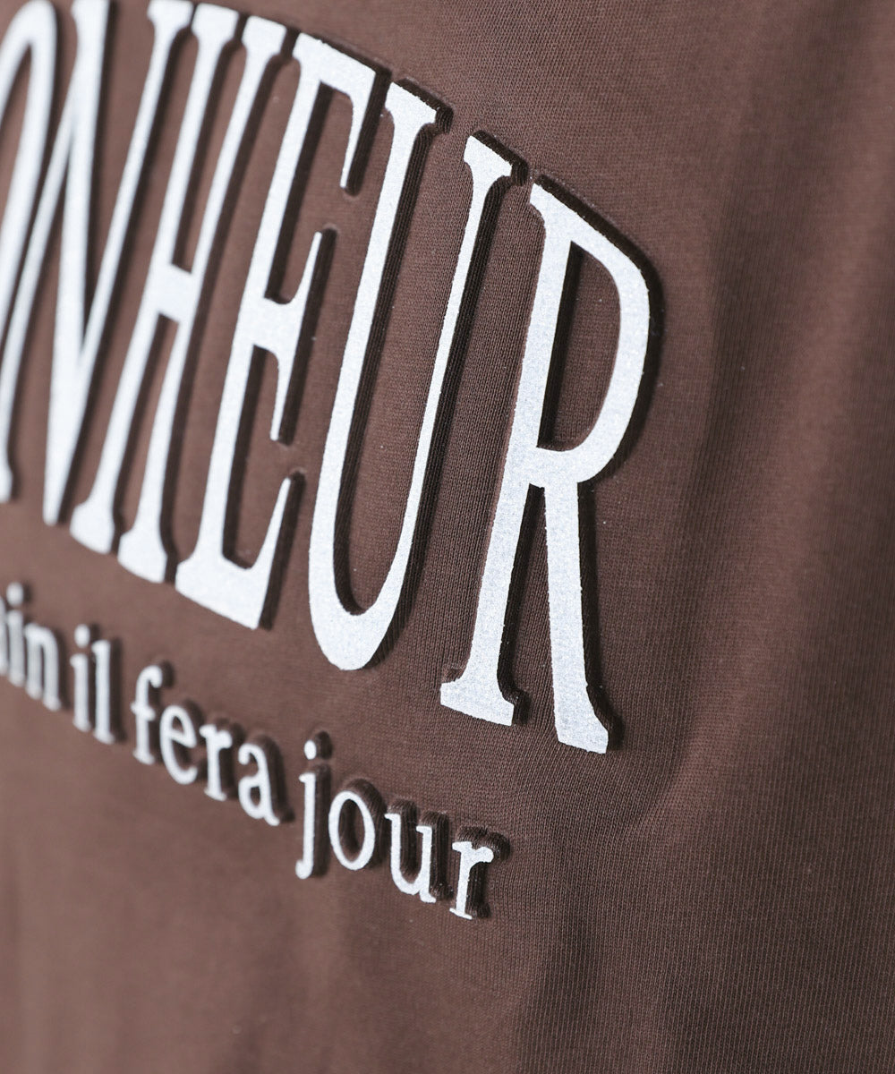 ラメエンボスロゴTシャツ