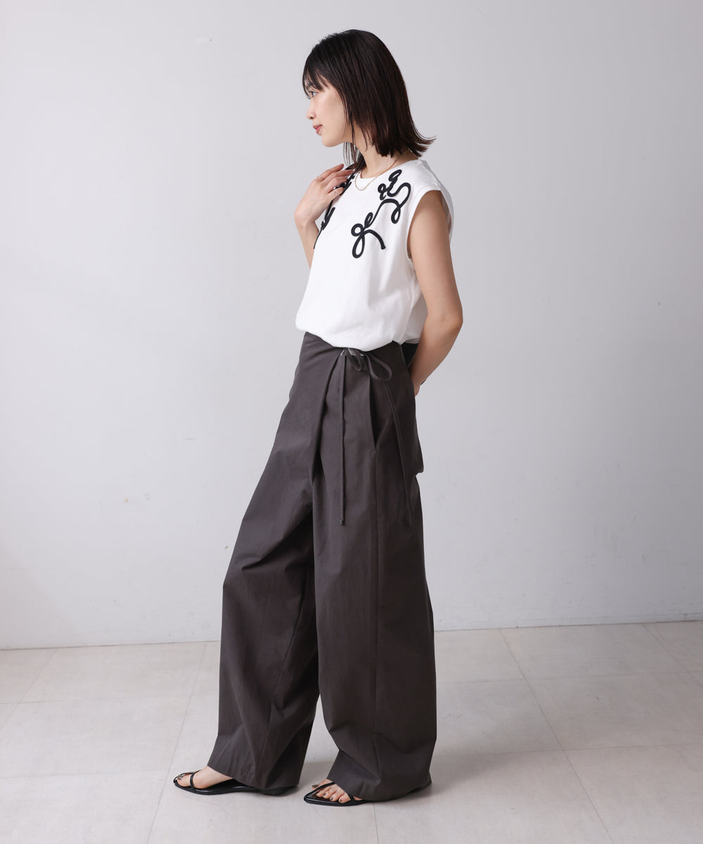 【WEB限定】コード刺しゅうフレンチTシャツ