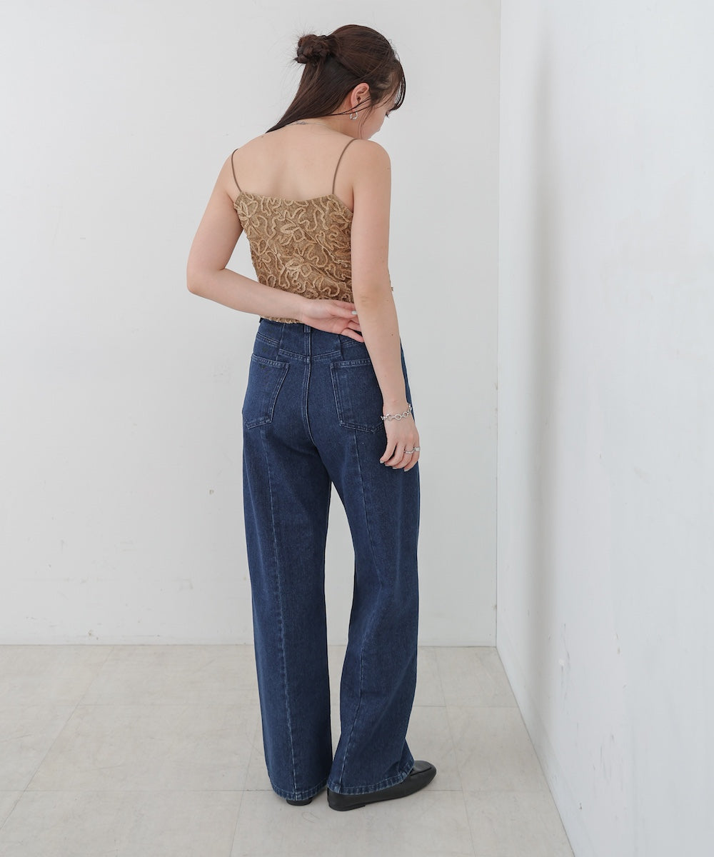 コード刺繍ベロアビスチェ