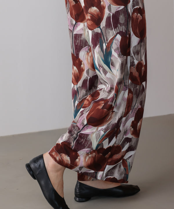 花柄センターシームパンツ