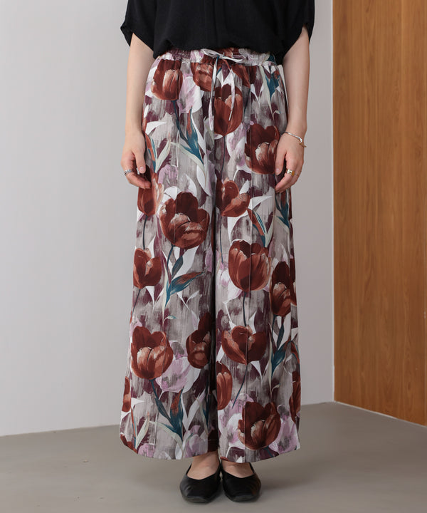 花柄センターシームパンツ