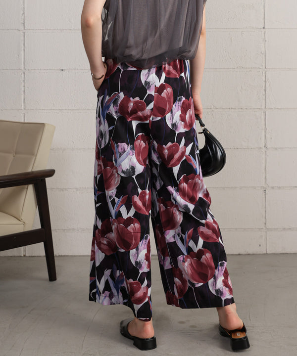 花柄センターシームパンツ