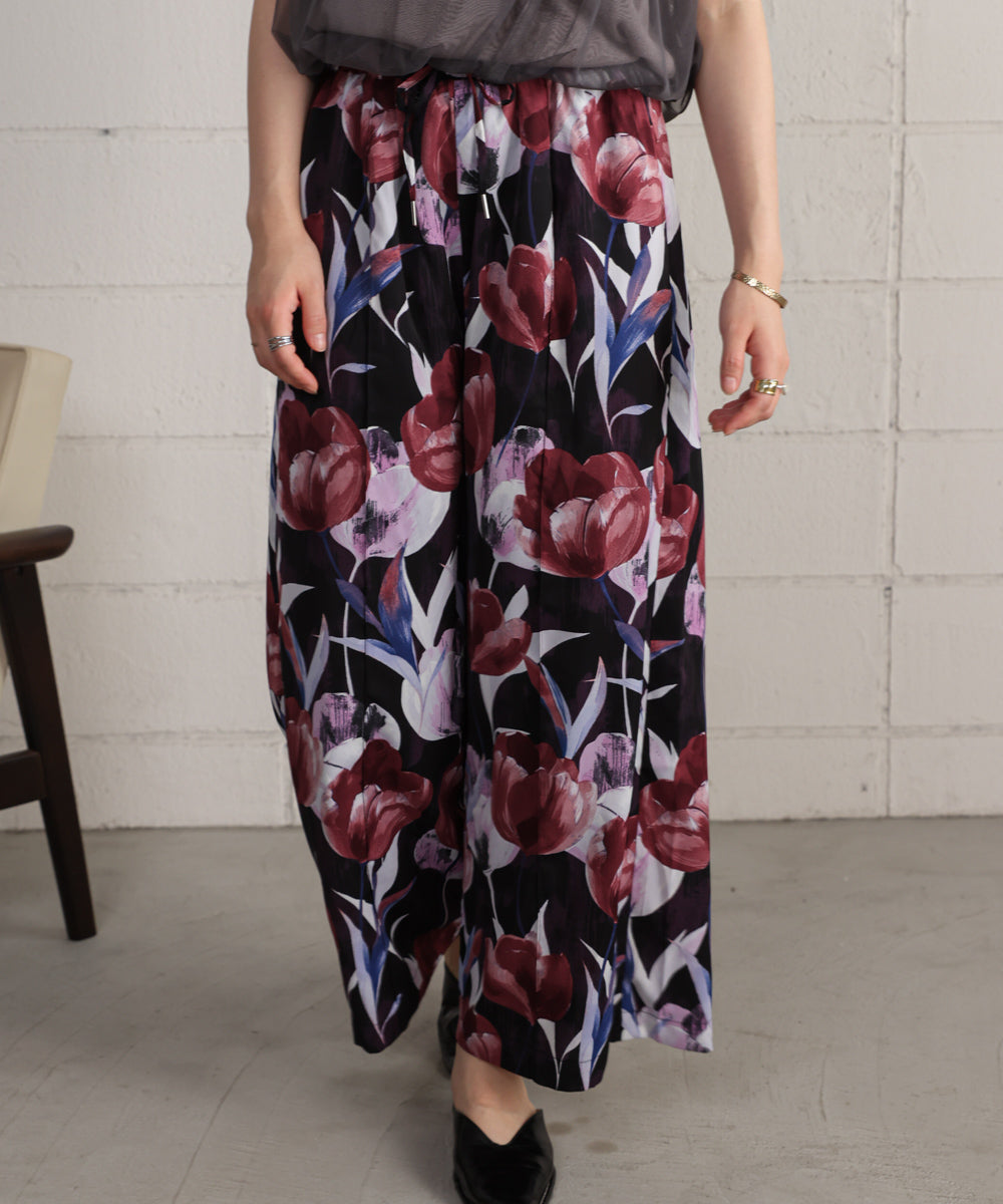 花柄センターシームパンツ