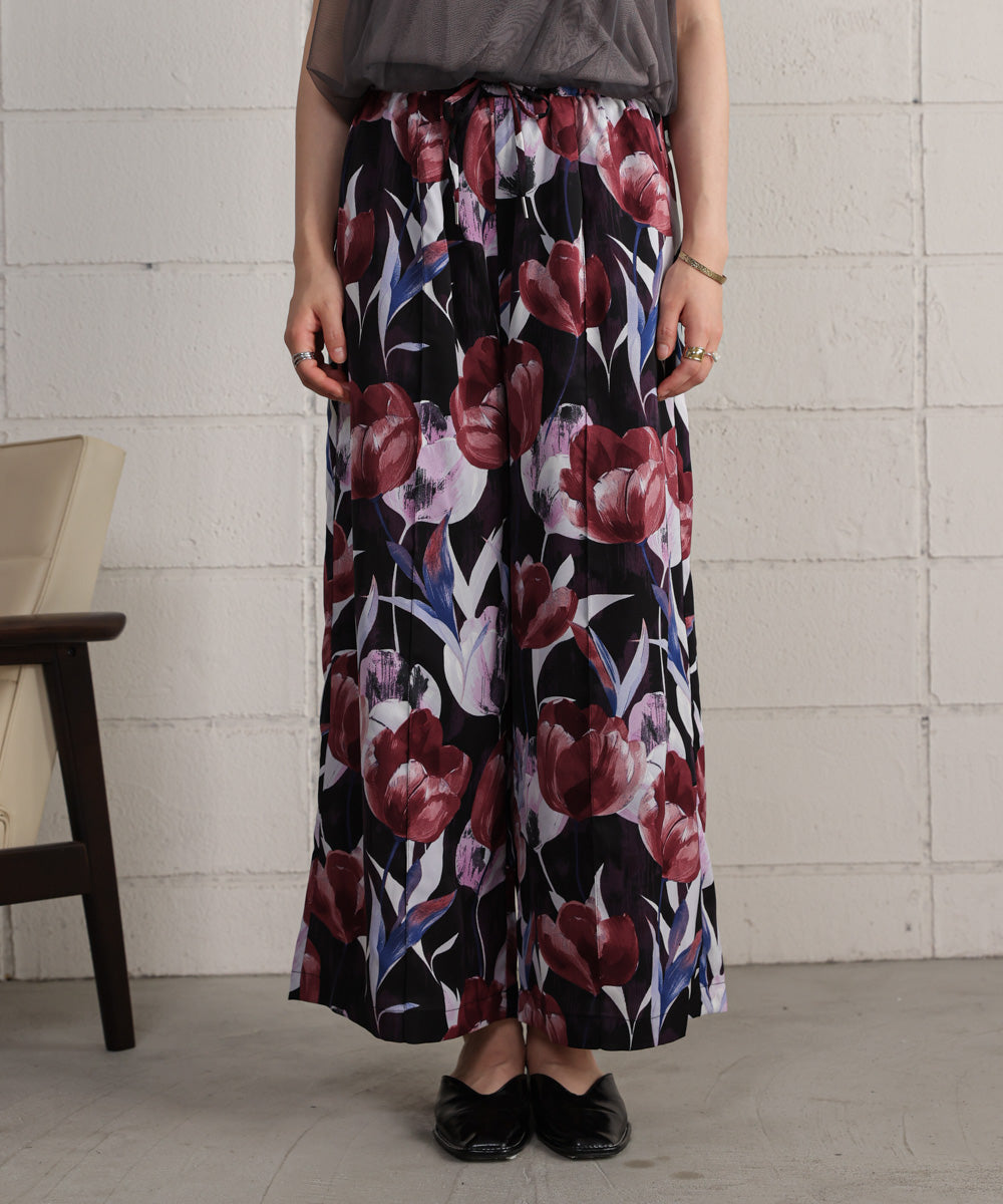 花柄センターシームパンツ