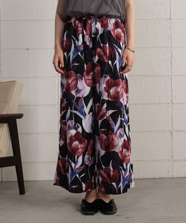 花柄センターシームパンツ