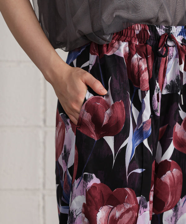 花柄センターシームパンツ