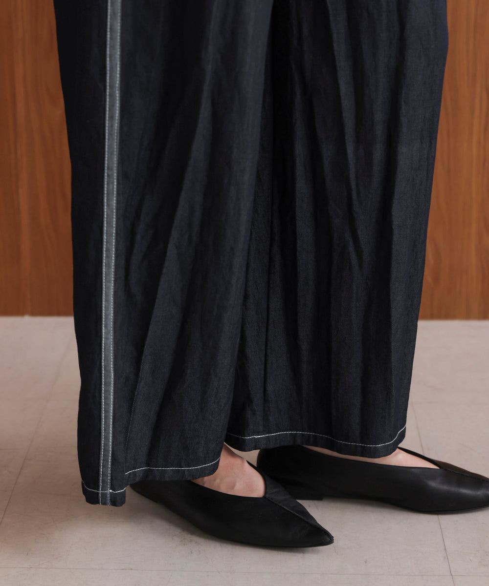 シャイニーデニムワイドパンツ