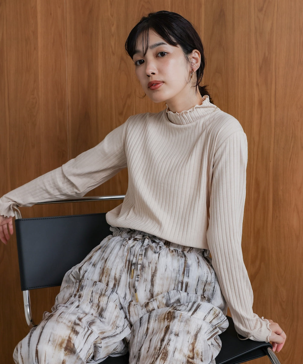 長袖タートルカットソー