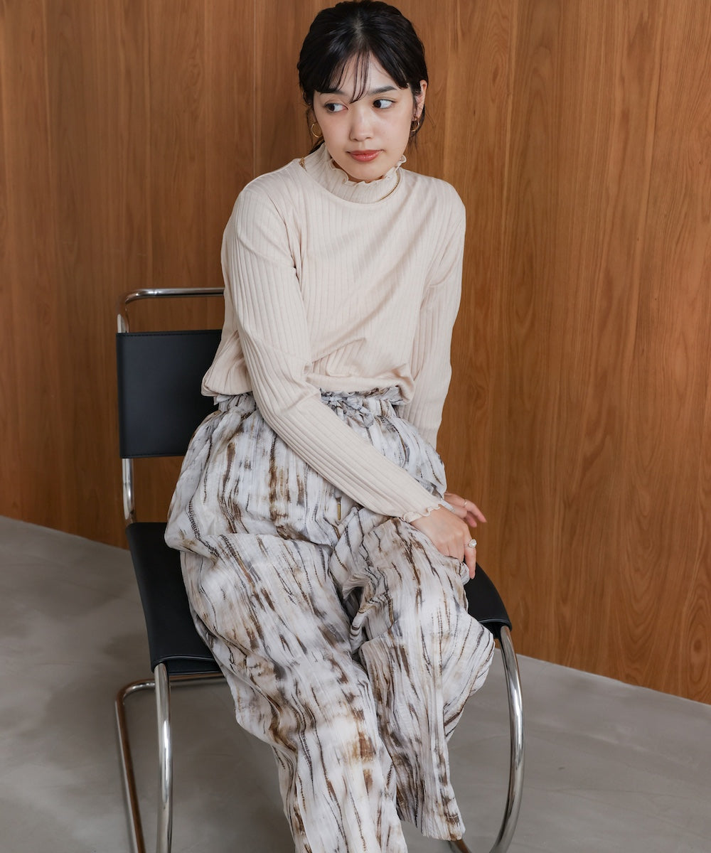 長袖タートルカットソー