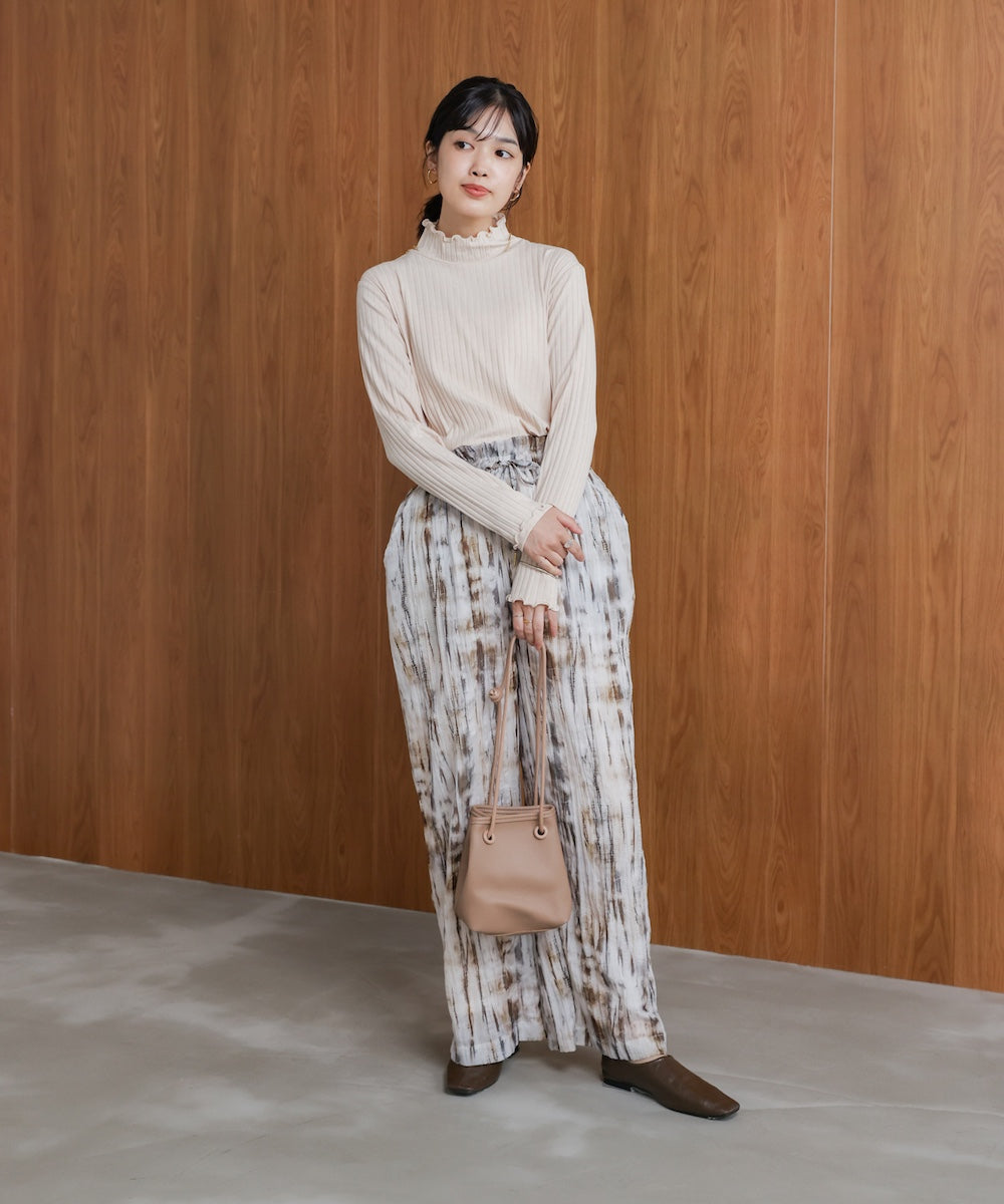 長袖タートルカットソー