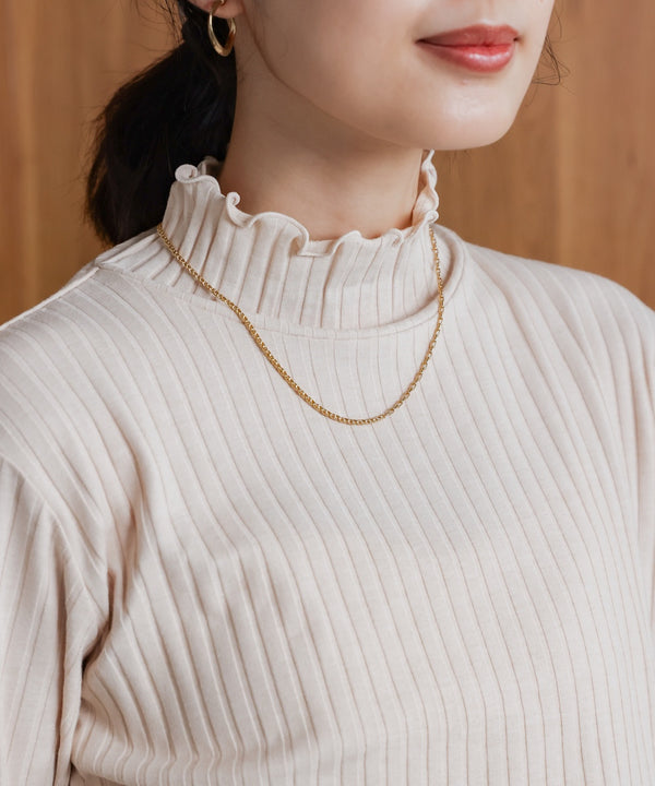 長袖タートルカットソー