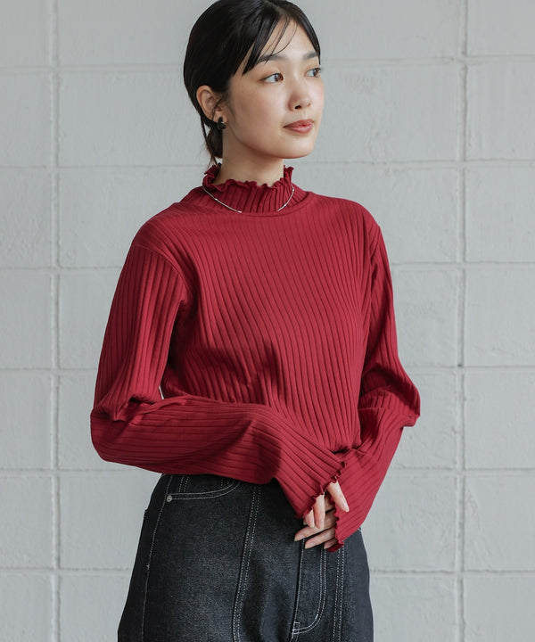 長袖タートルカットソー