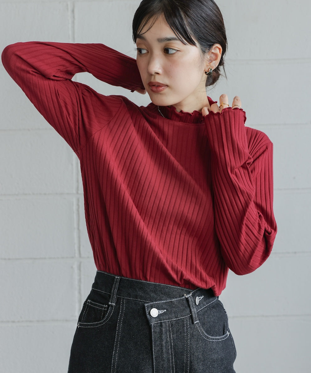 長袖タートルカットソー