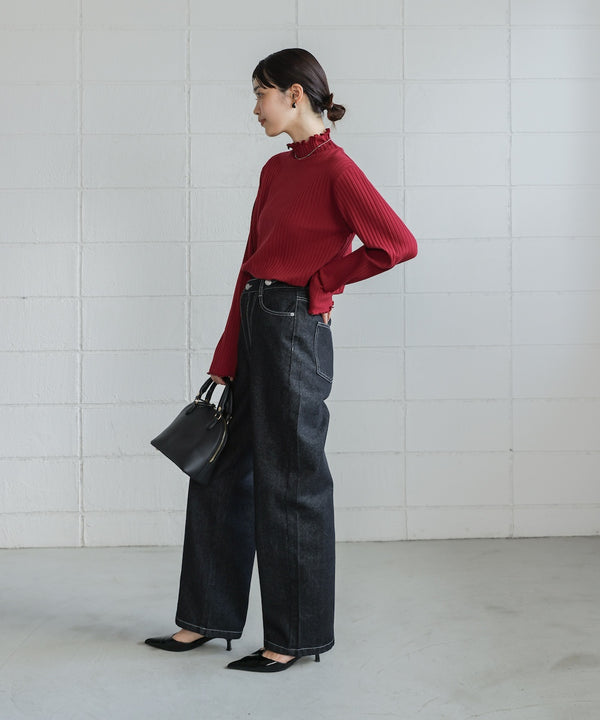 長袖タートルカットソー