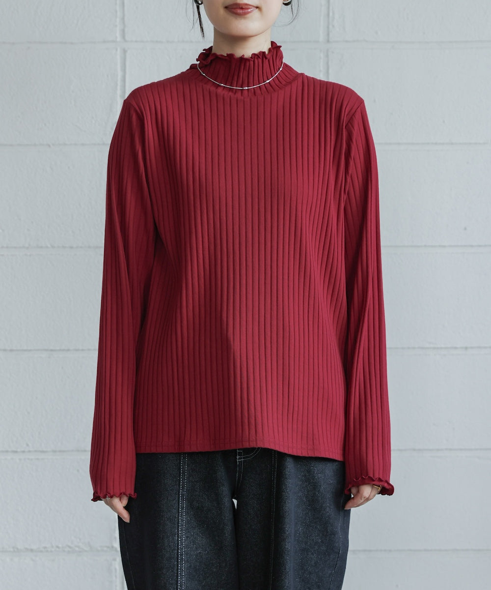 長袖タートルカットソー