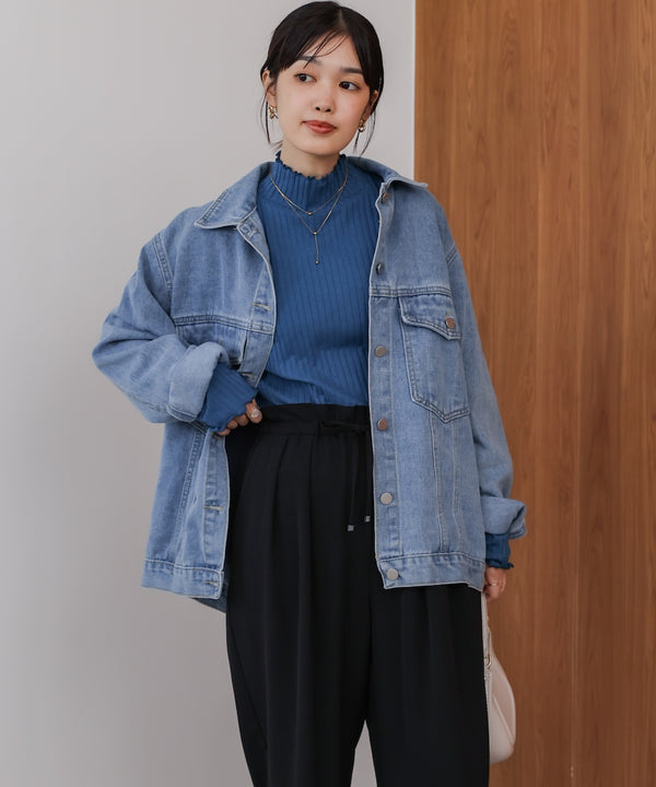 長袖タートルカットソー