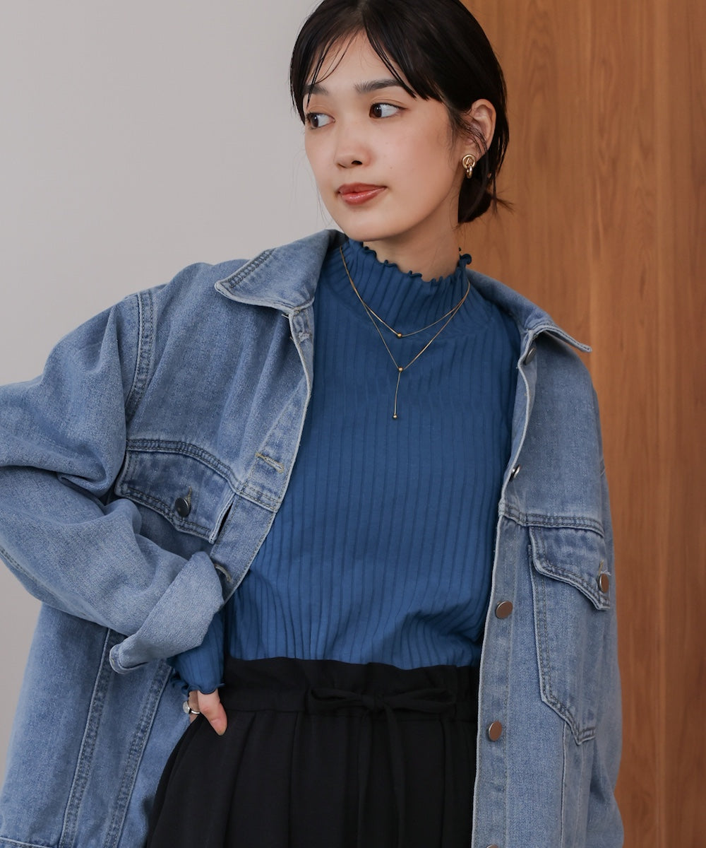 長袖タートルカットソー