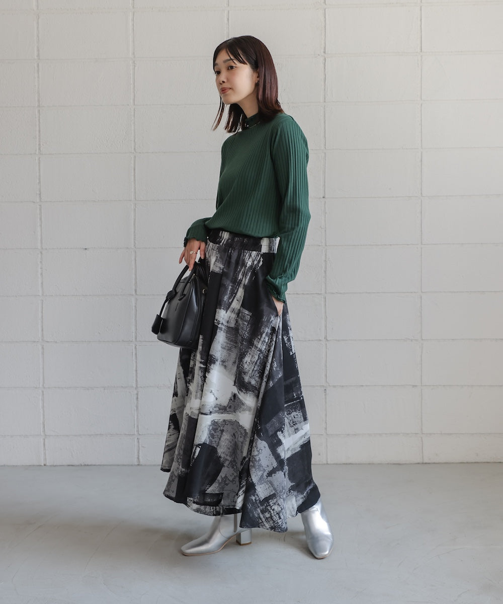 長袖タートルカットソー