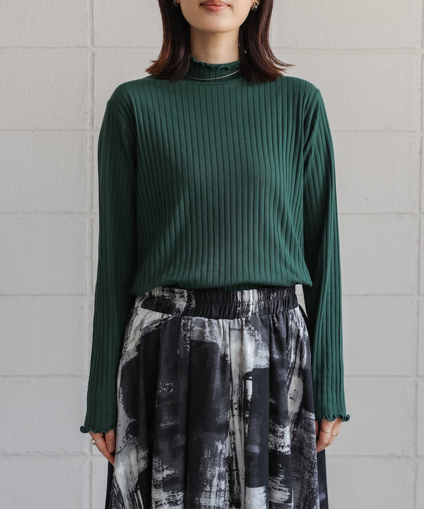 長袖タートルカットソー