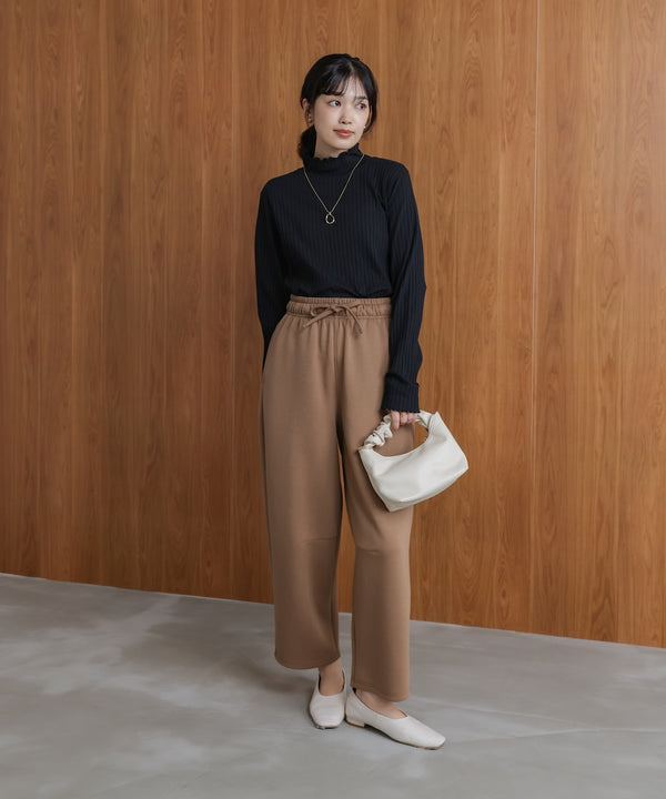 長袖タートルカットソー