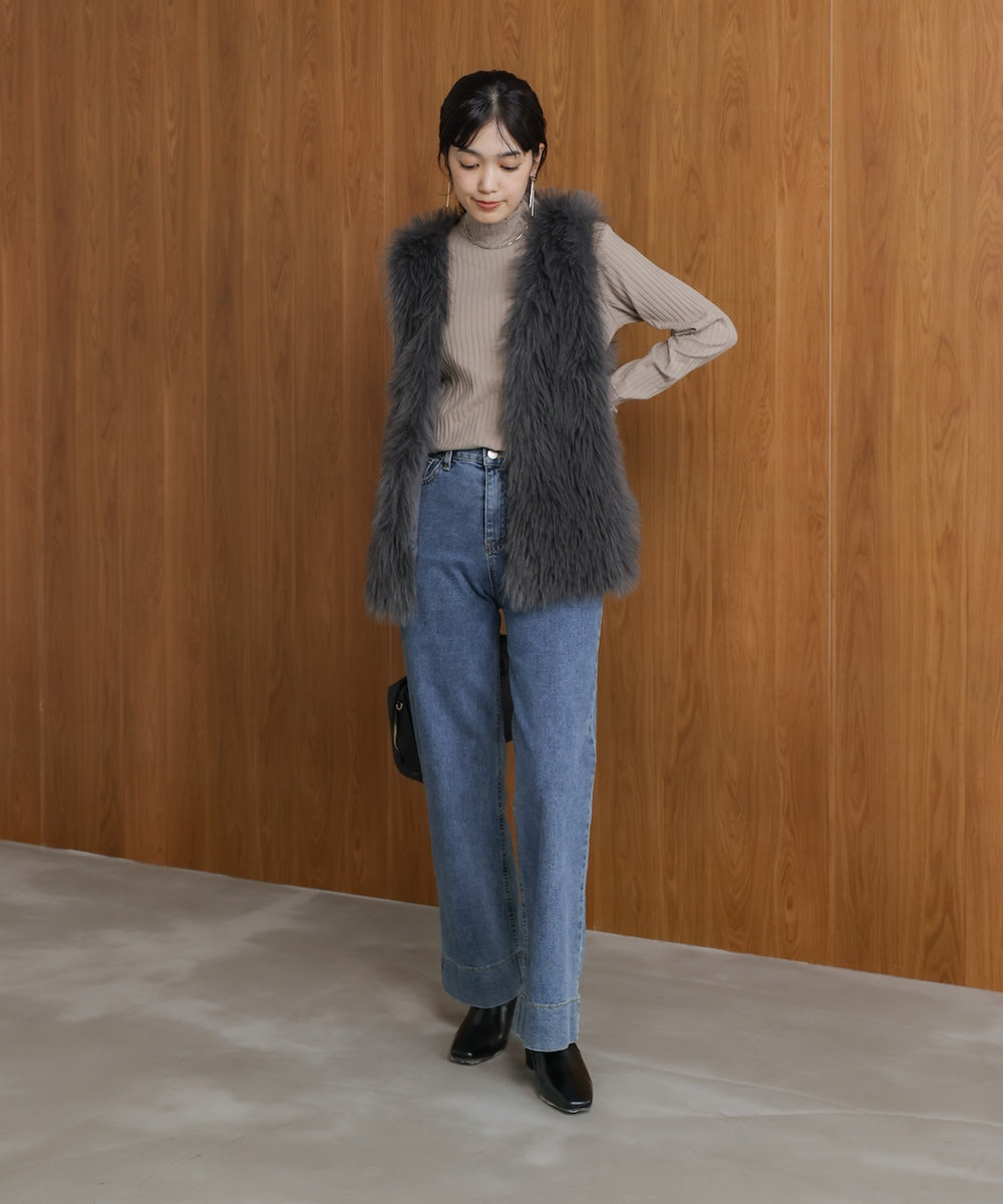 長袖タートルカットソー