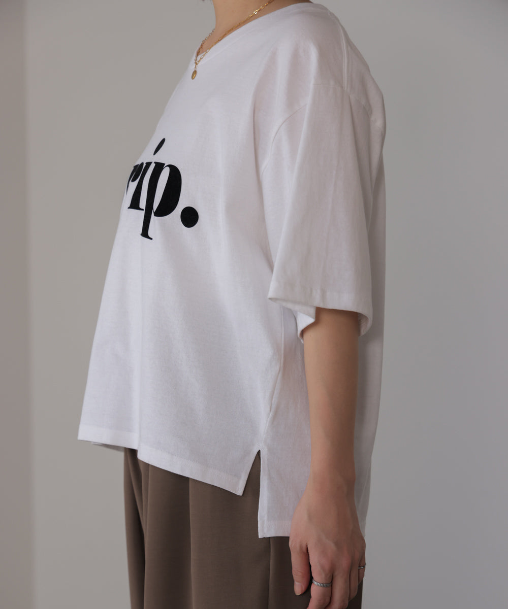 TGIFクルーTシャツ