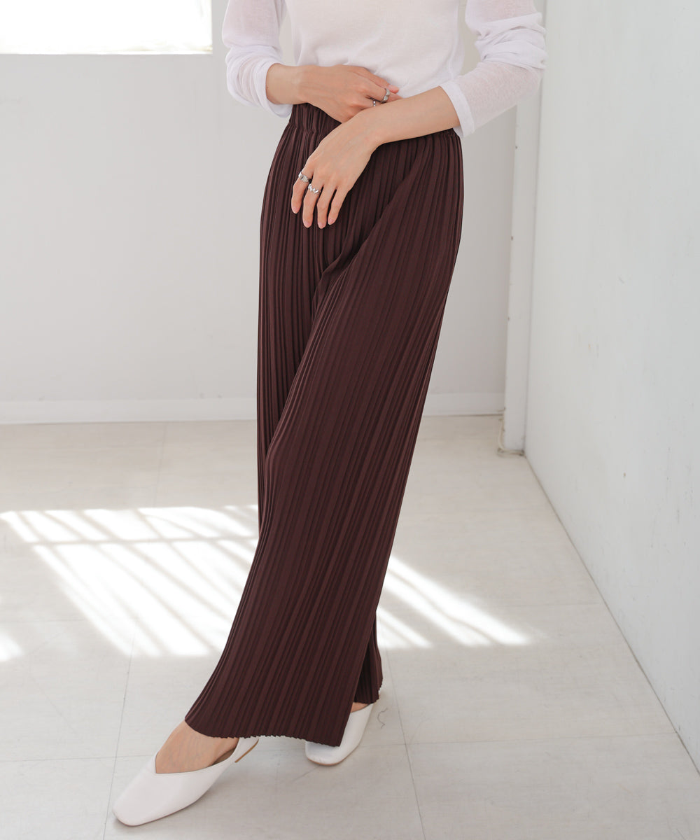 ランダムプリーツパンツ