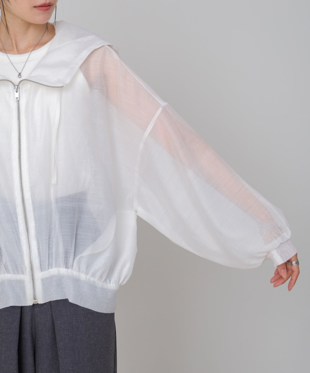 フード付きシアーパーカー