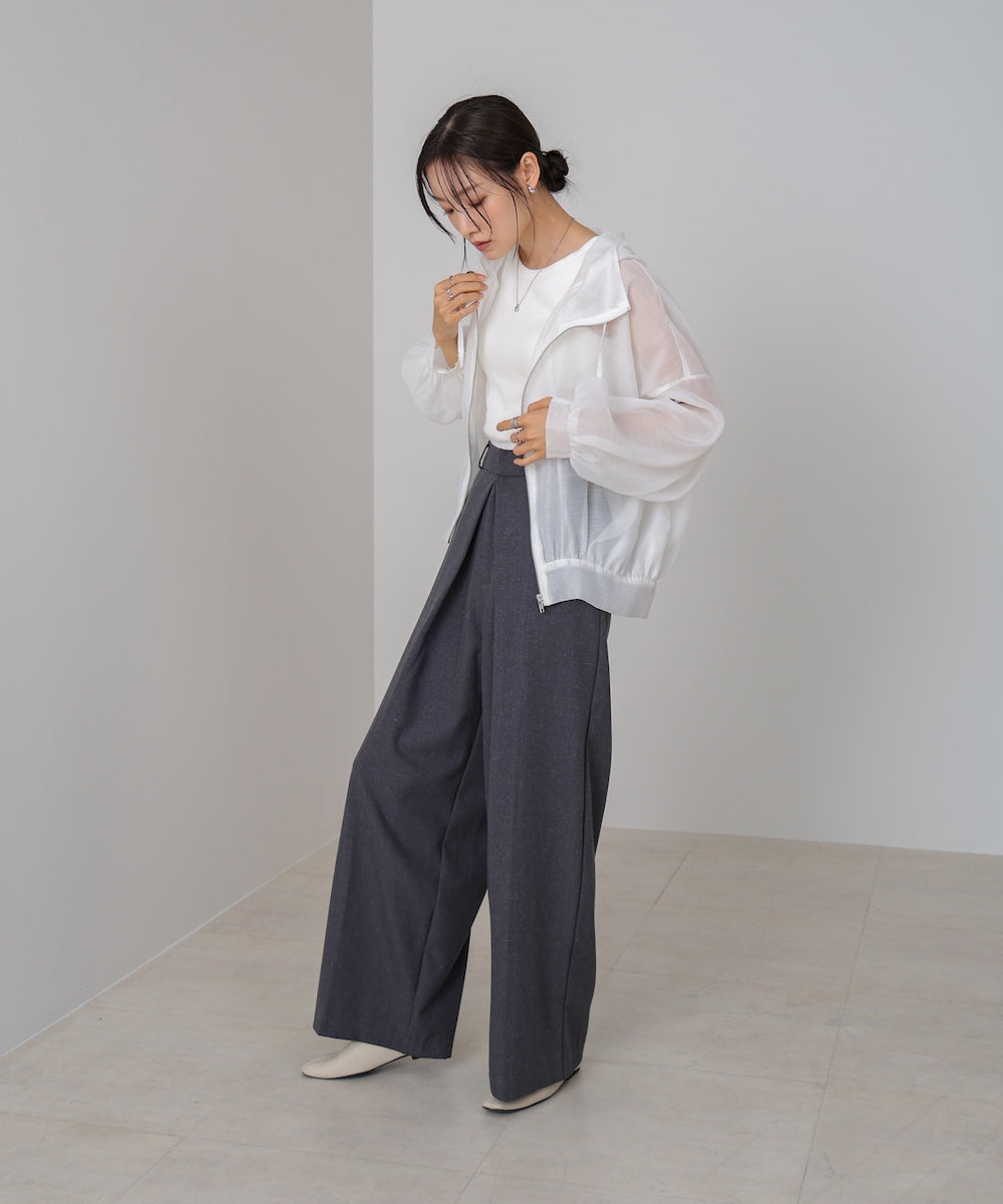 フード付きシアーパーカー