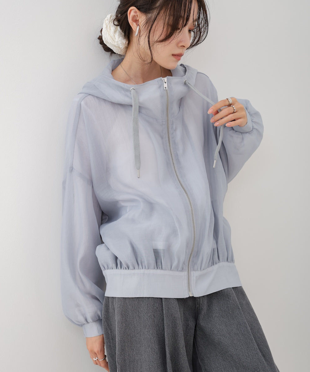 フード付きシアーパーカー