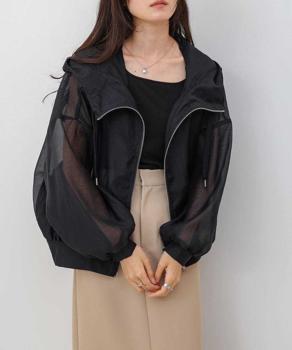 フード付きシアーパーカー