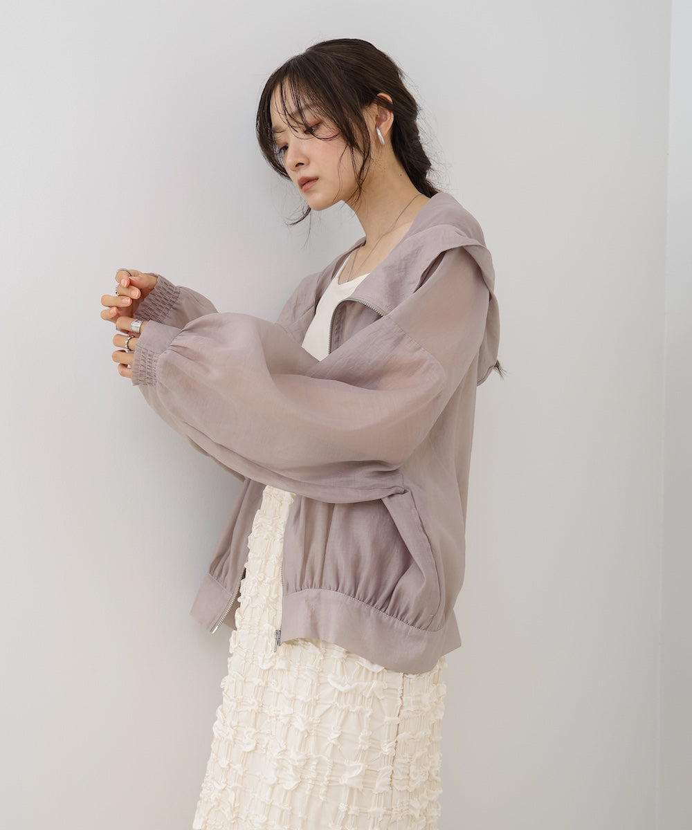 フード付きシアーパーカー