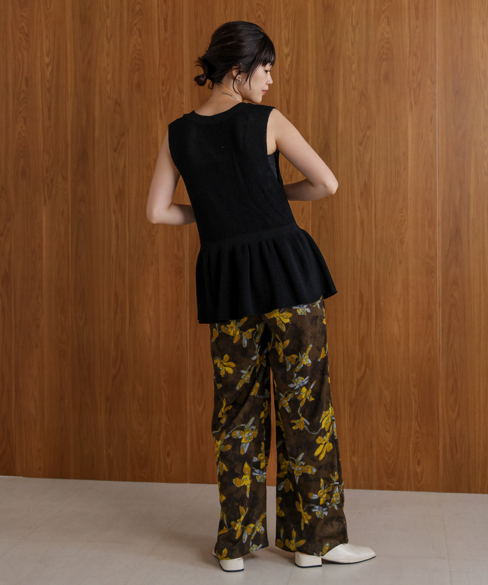 【WEB限定】ペプラムゴールドボタンベスト