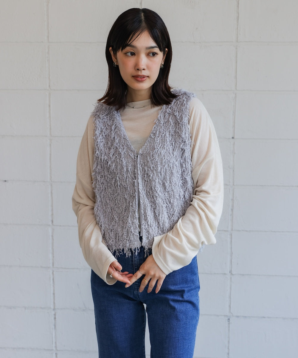 フェザーショートベスト