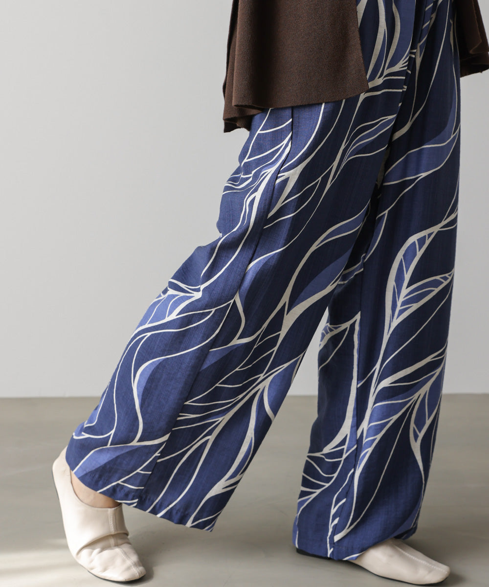 【WEB限定】ウェーブリーフ柄パンツ