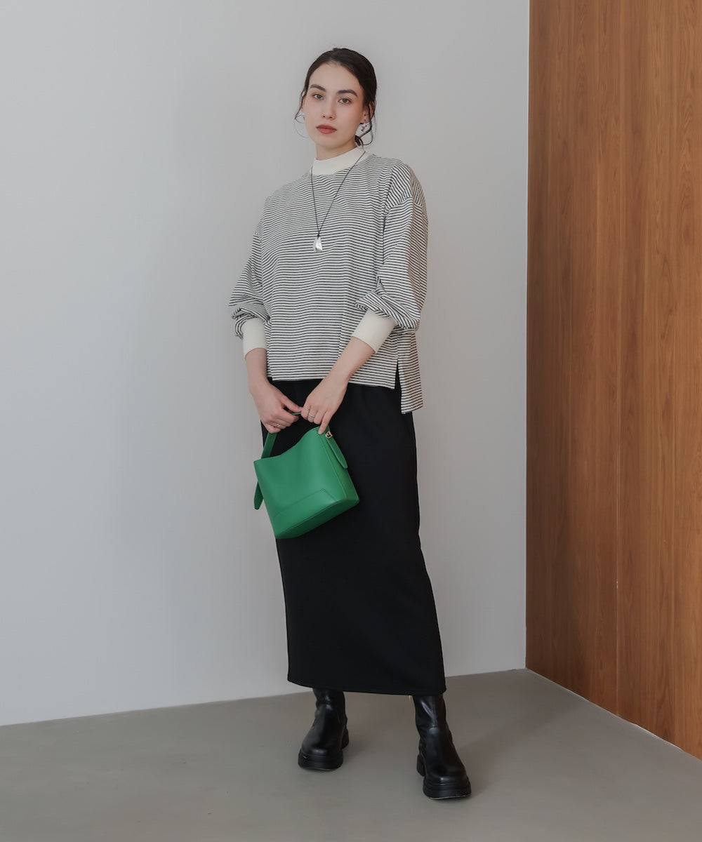 ボーダードルマンプルオーバー