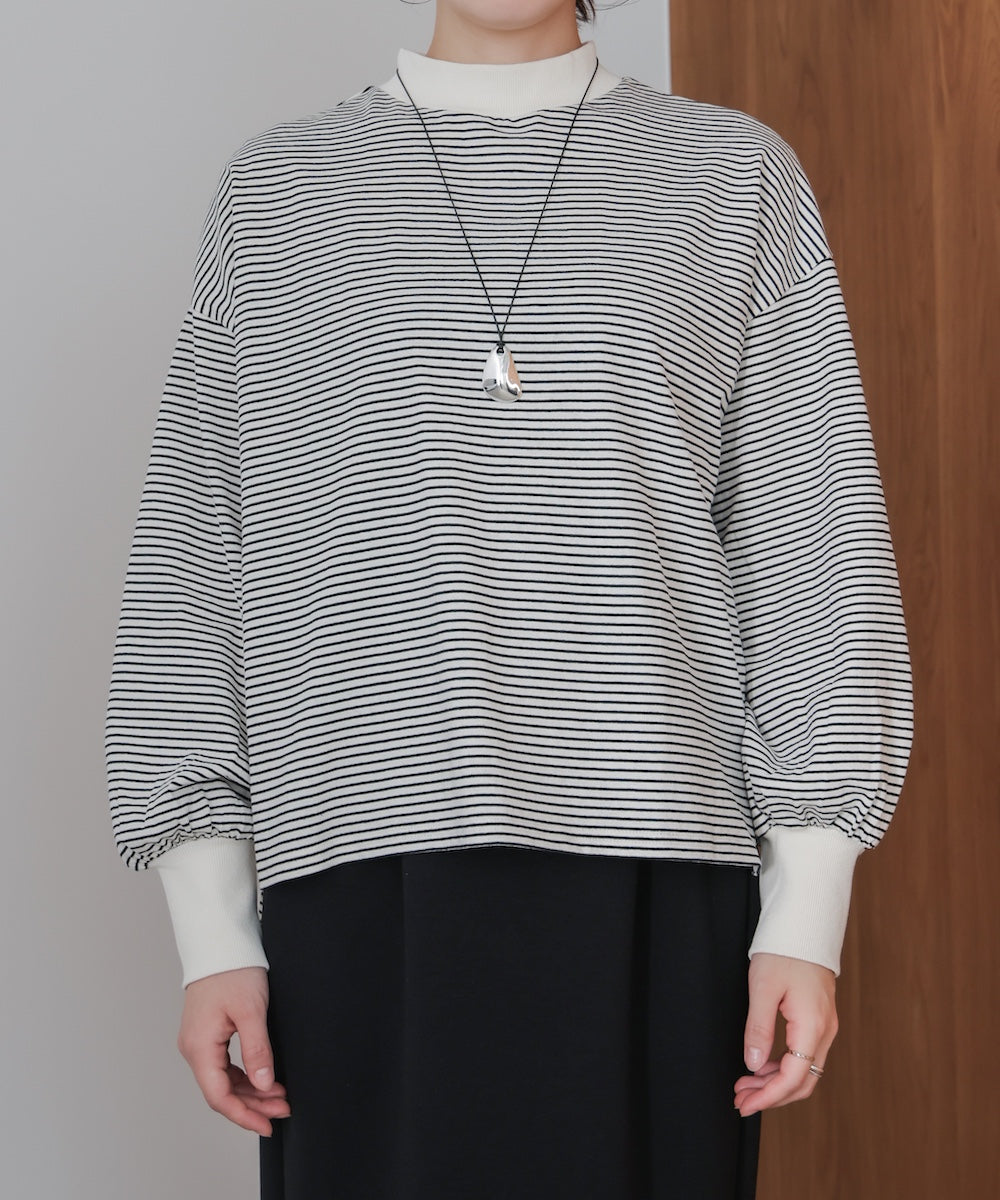 ボーダードルマンプルオーバー