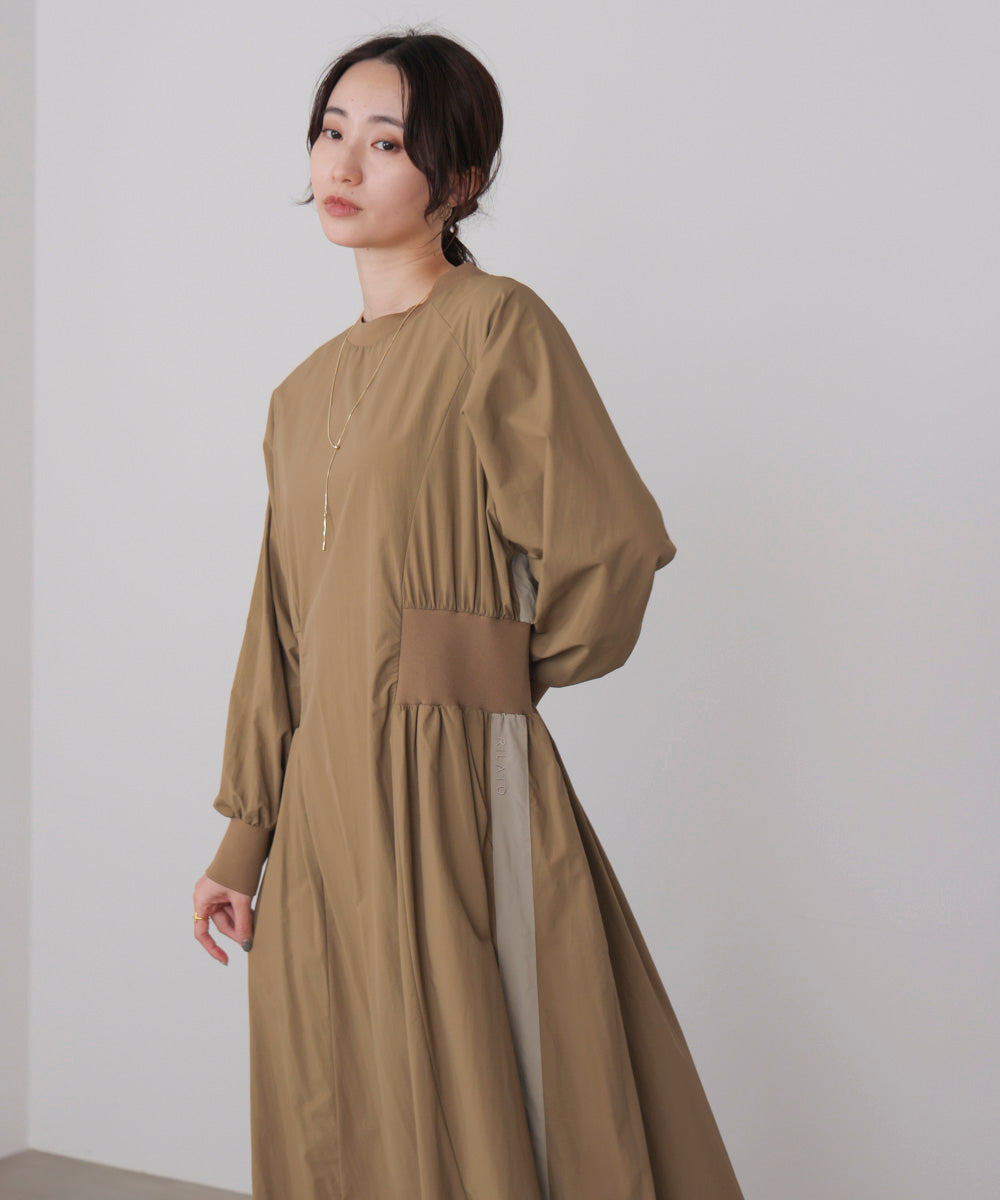 サイドラインナイロンワンピース