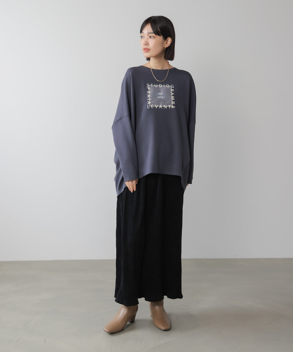 刺繍プリントプルオーバー