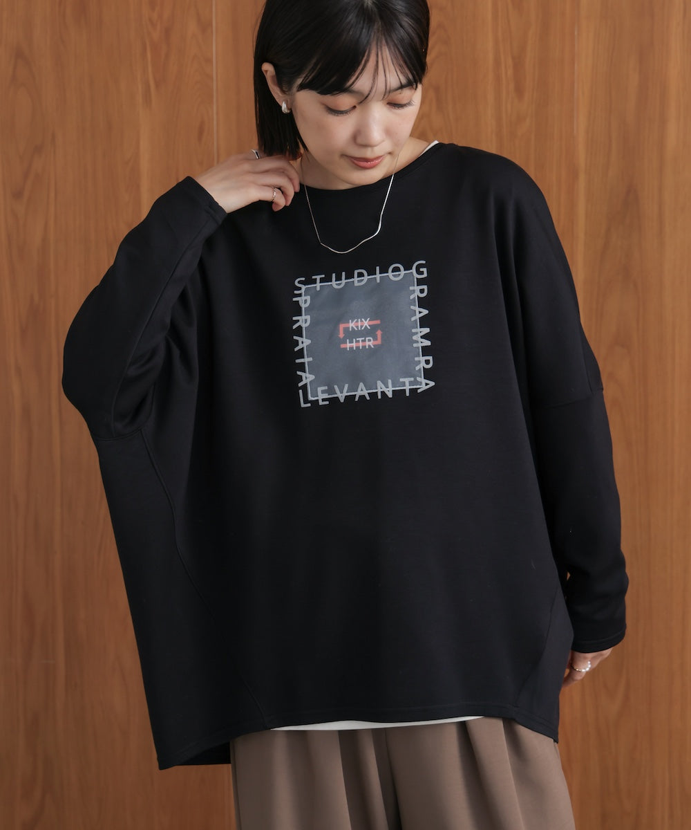 刺繍プリントプルオーバー