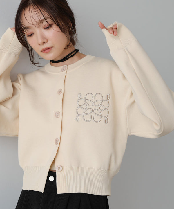 コード刺繍ニットカーディガン
