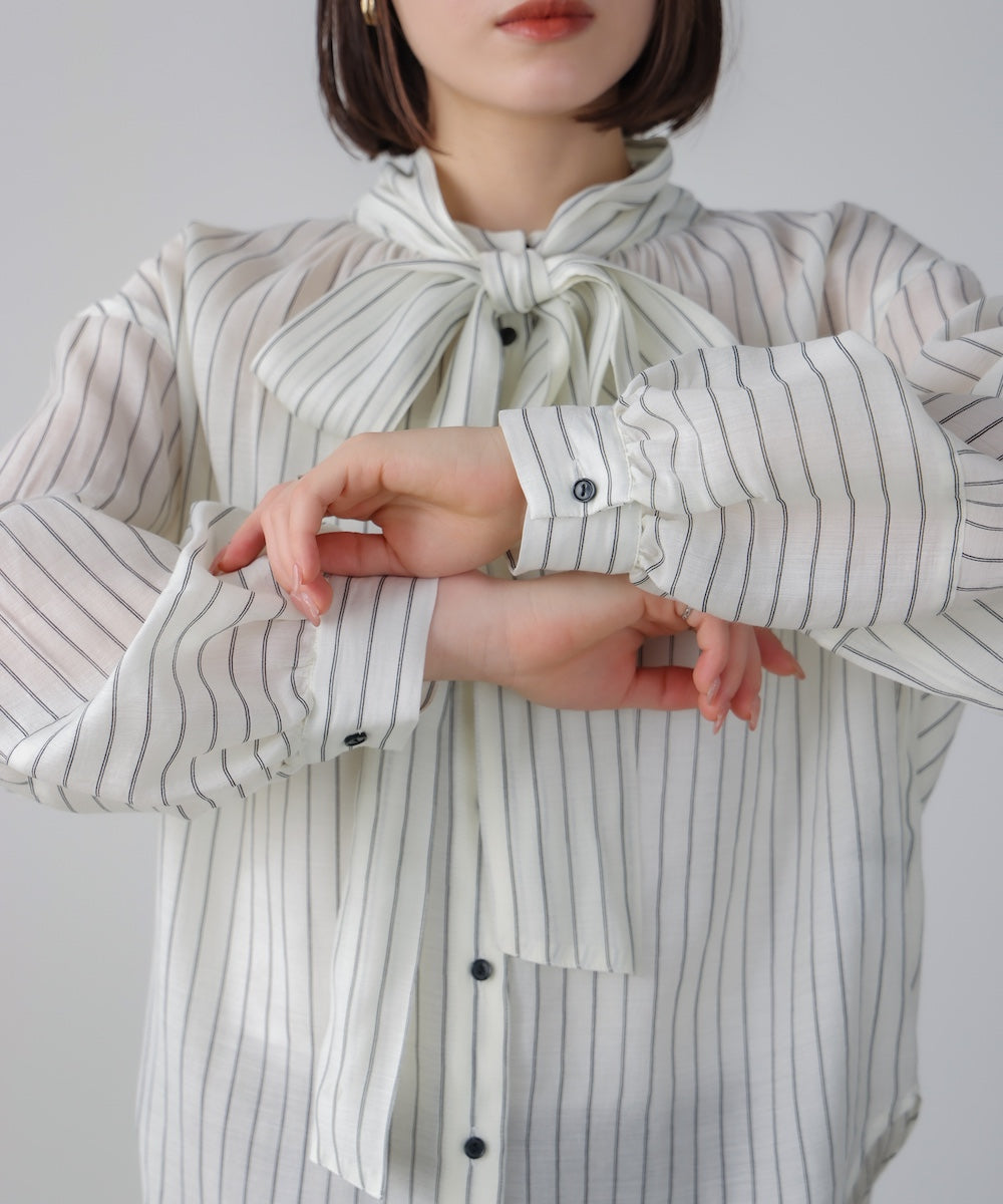 シアーツイルストライプブラウス