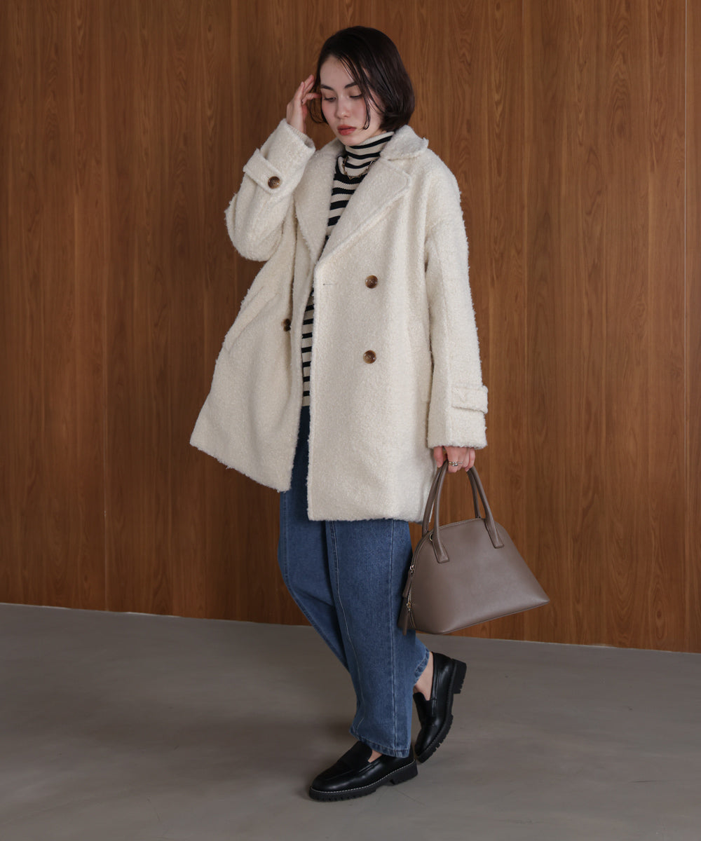 ブークレツィードコート