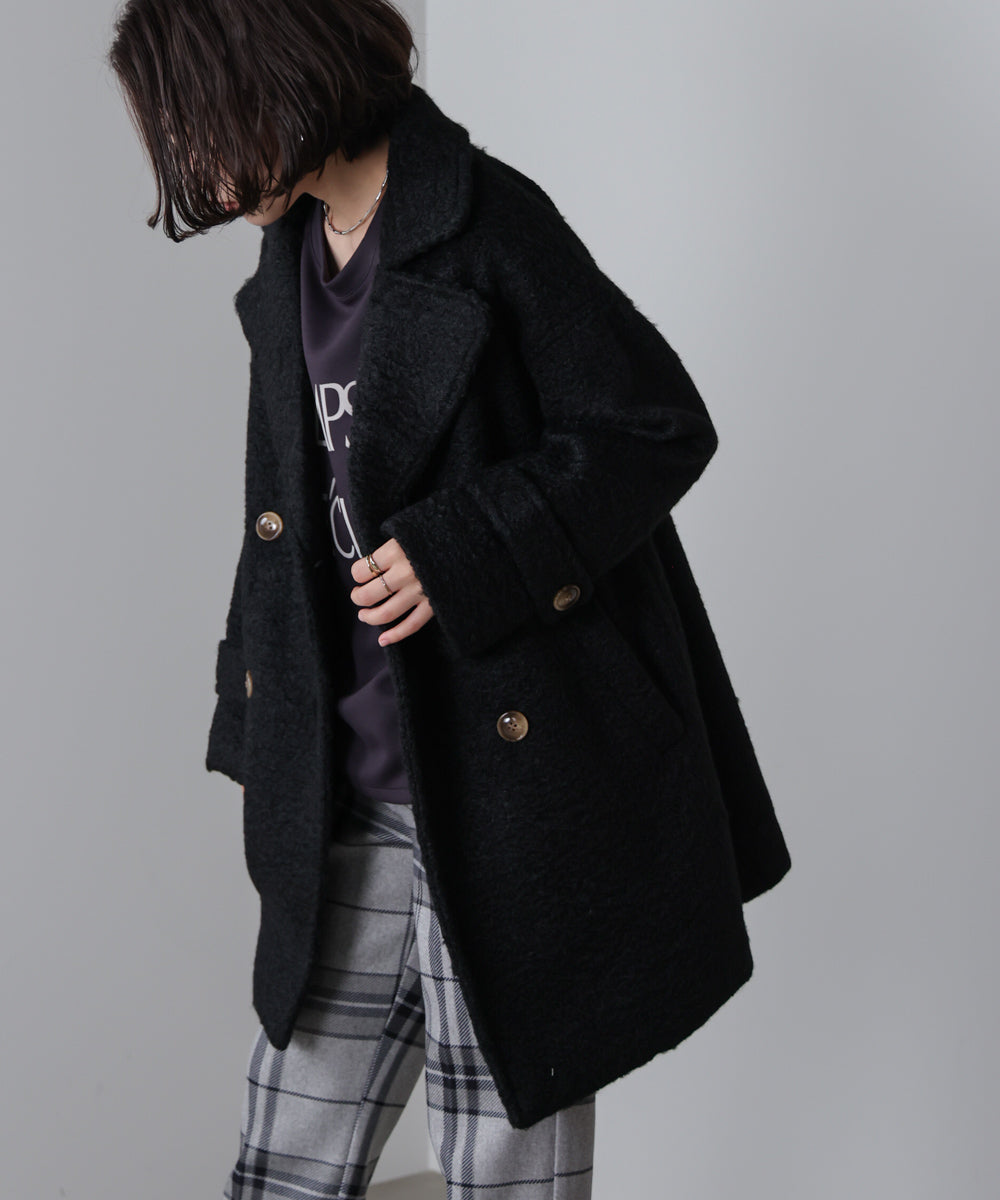 ブークレツィードコート