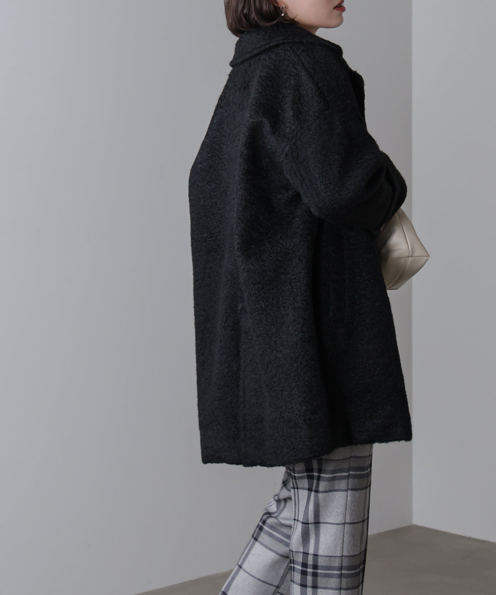 ブークレツィードコート