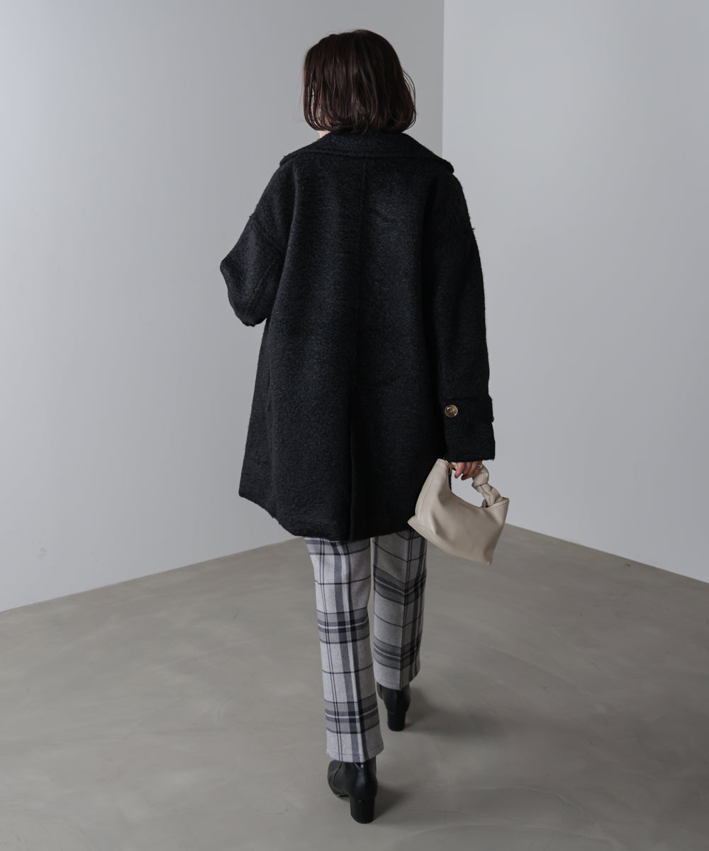 ブークレツィードコート