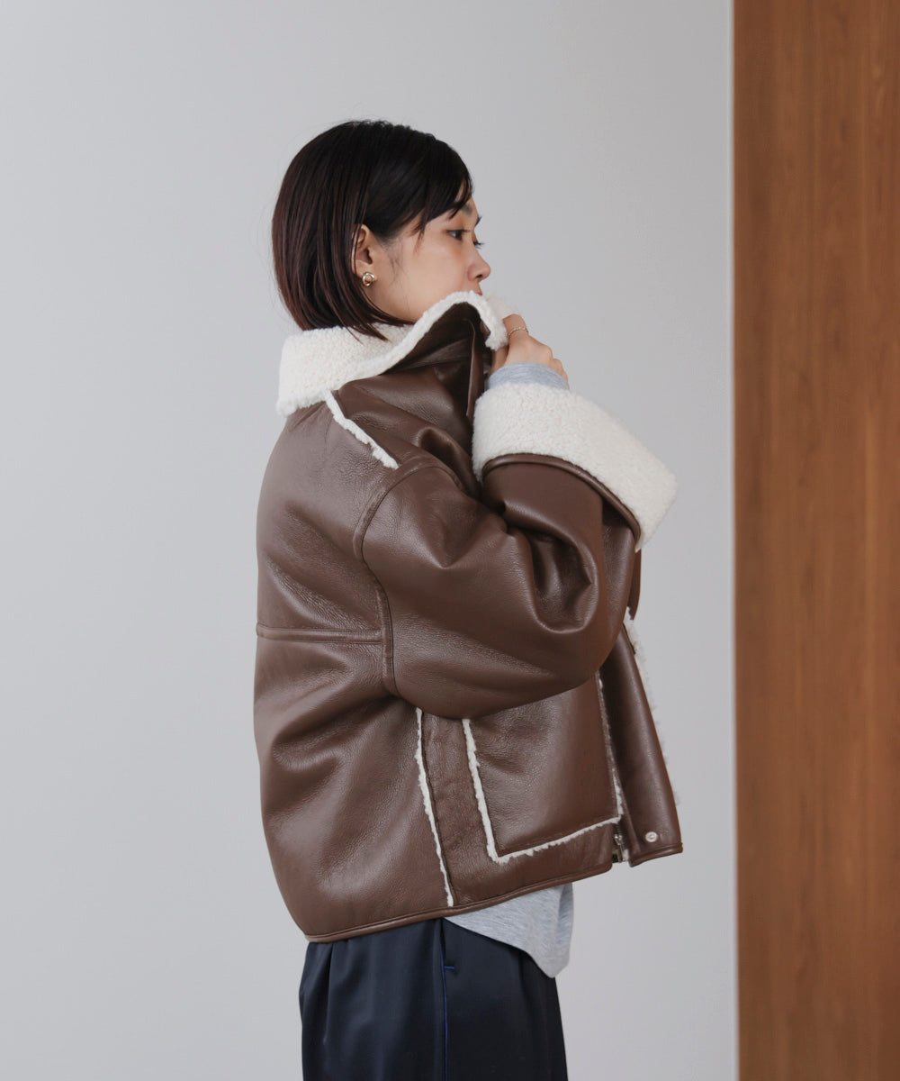 レザーボアブルゾン