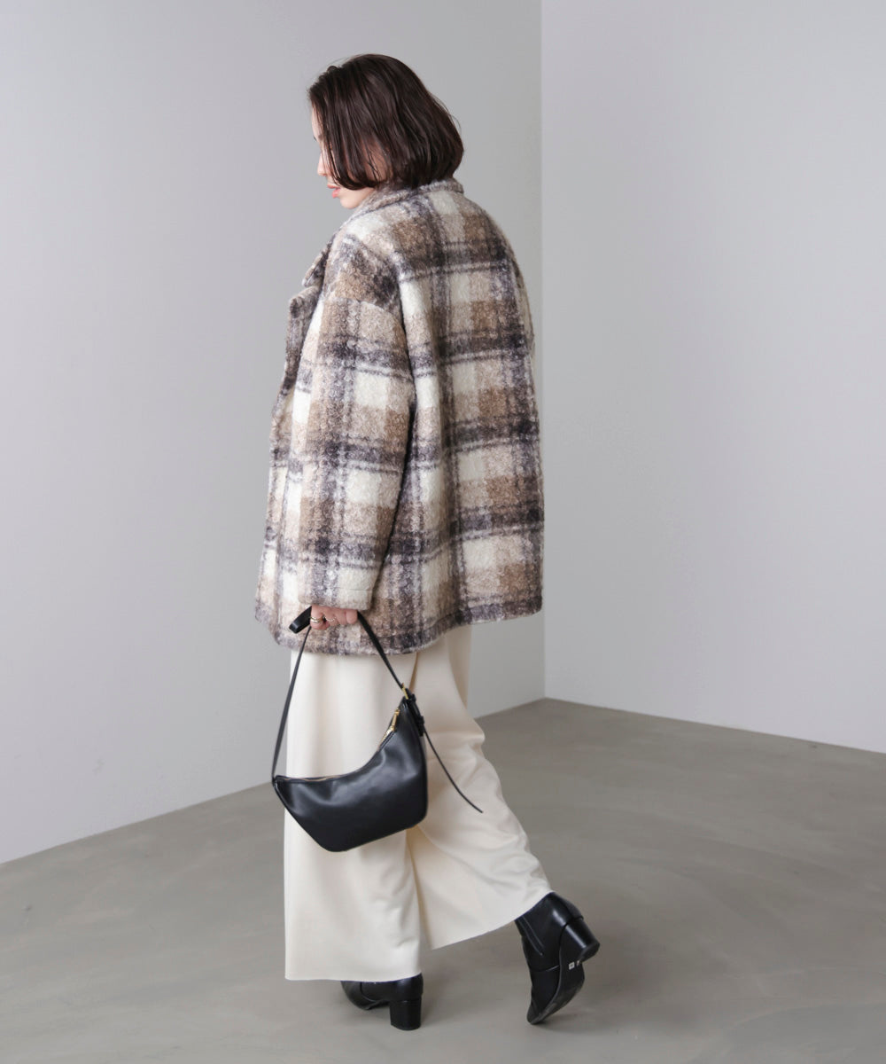 ブークレチェックコート