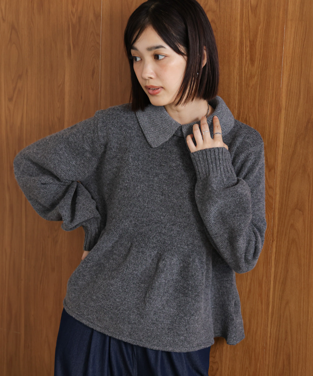 【WEB限定】襟付きペプラムニット