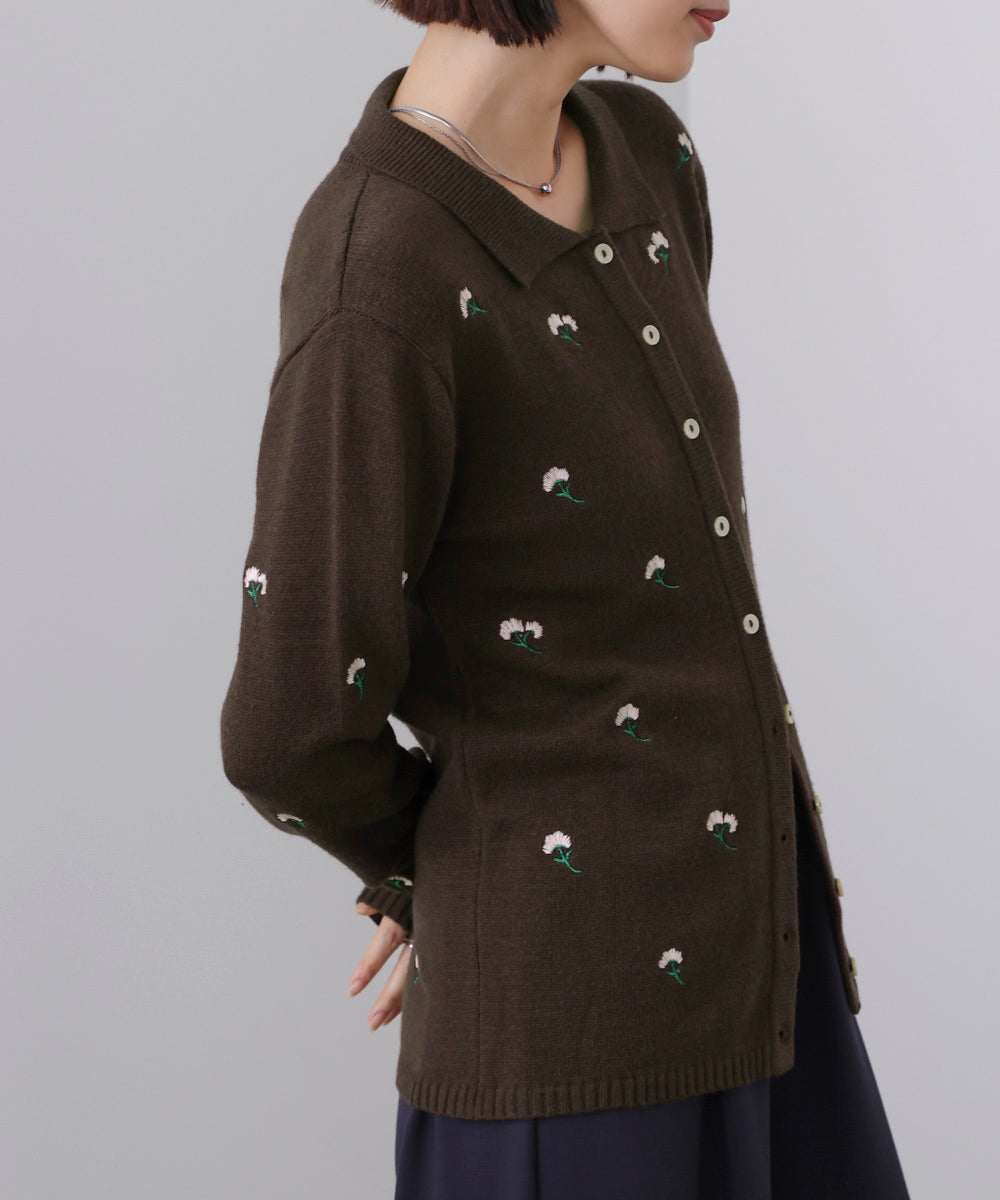【WEB限定】フラワー刺繍襟付きカーディガン